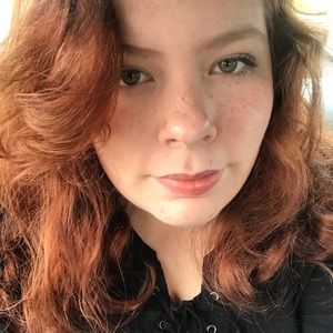 Meet your Posher, Rayna